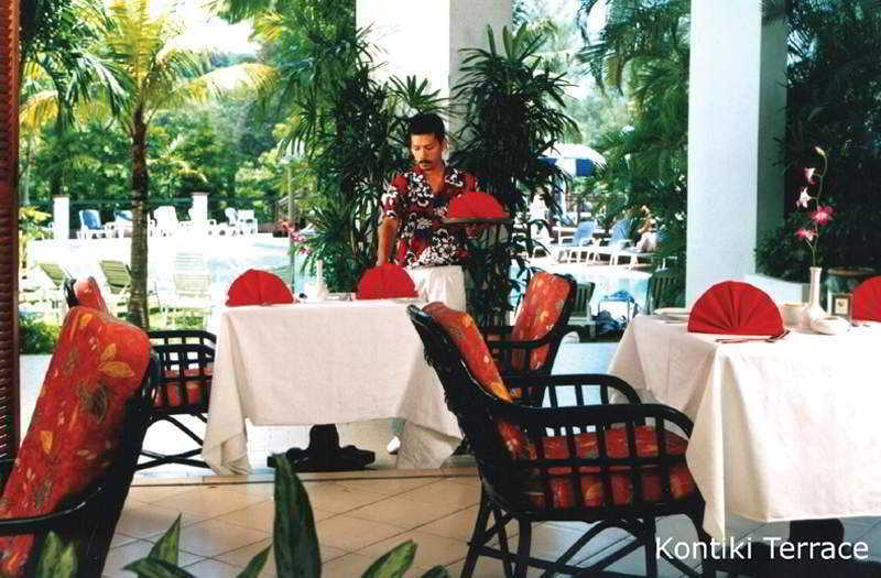 Doubletree By Hilton Penang Resor Batu Feringgi