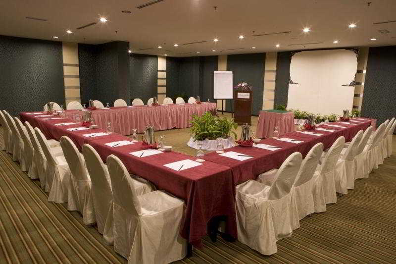 Doubletree By Hilton Penang Batu Feringgi