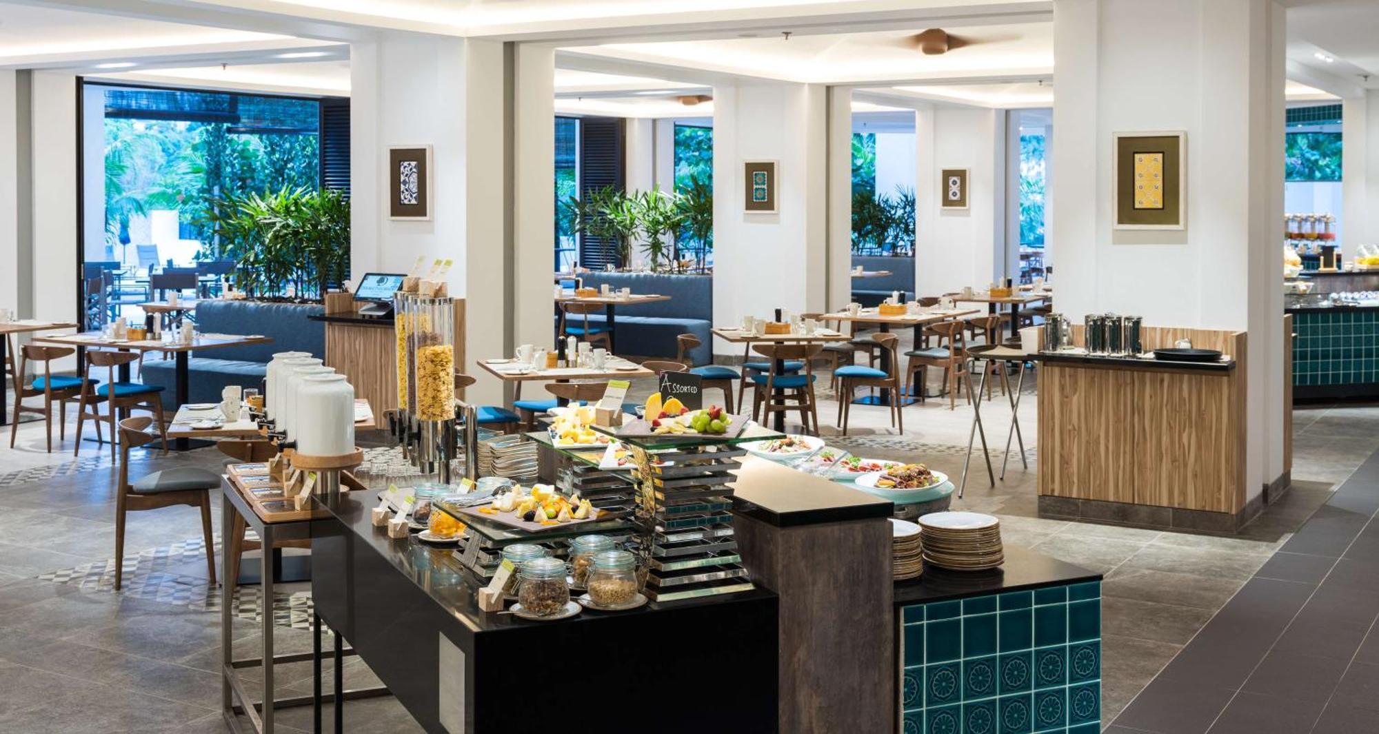 Doubletree By Hilton Penang Batu Feringgi