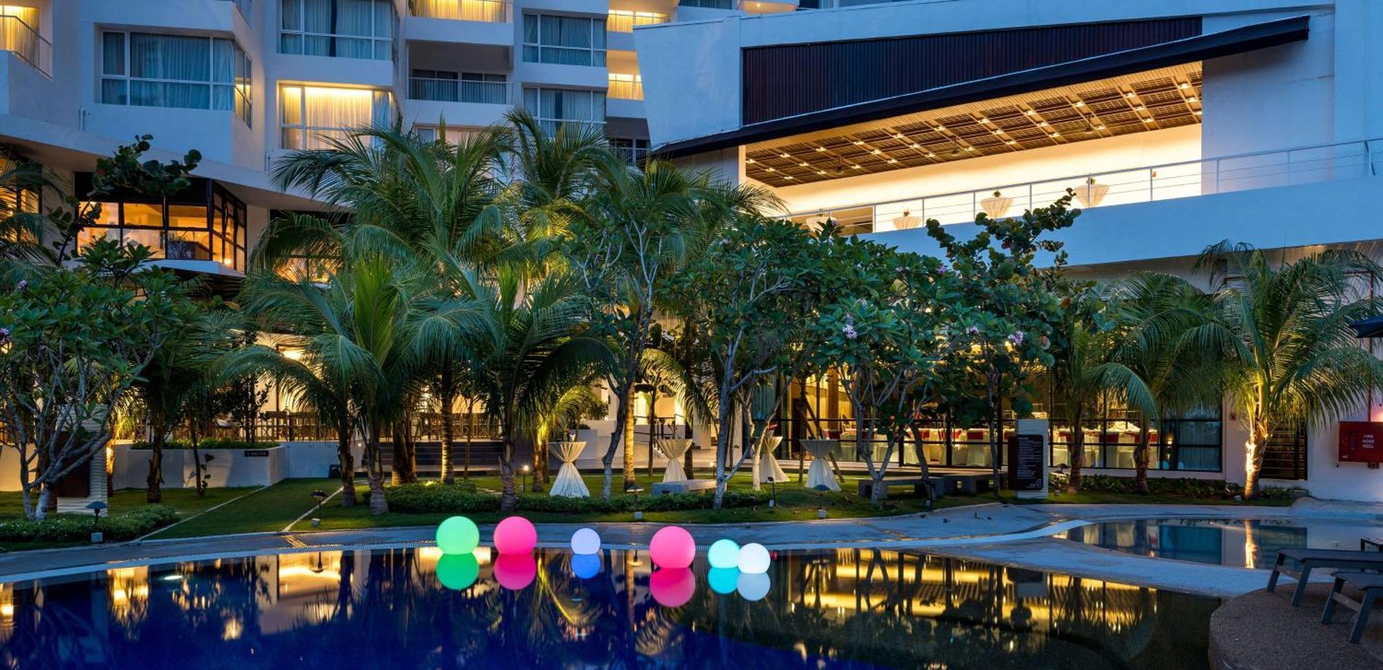 Doubletree By Hilton Penang Tempat peranginan 4*