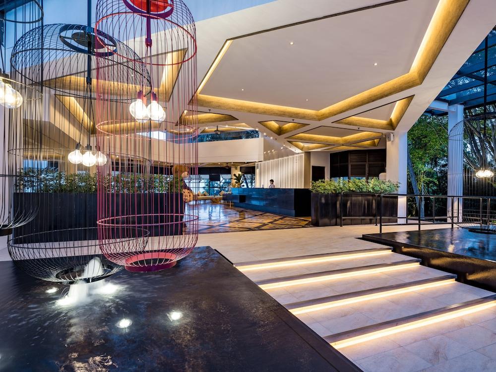 Doubletree By Hilton Penang Batu Feringgi