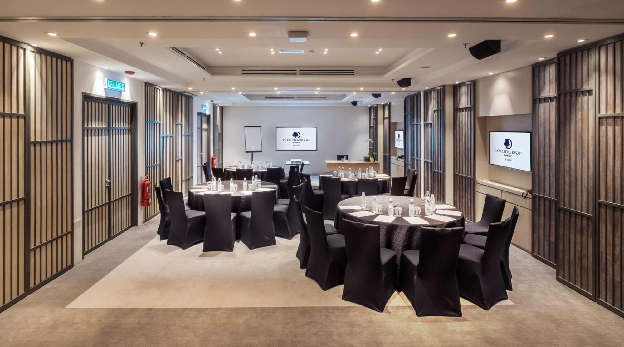 Doubletree By Hilton Penang Resor Batu Feringgi