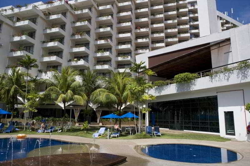 Doubletree By Hilton Penang Resor 4*